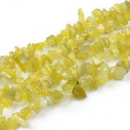 Chips de piedras ± 5x8mm Oliven Jade - Amarillo oliva